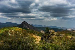 paisaje rural de montaña del cáucaso foto