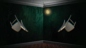 griezelige kamer met slingerend licht en zwevende stoelen 3D-lusanimatie voor Halloween-thema-achtergrond video
