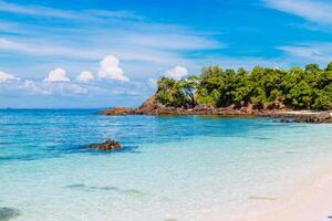 hermosa playa. isla de lipe, koh lipe, provincia de satun, tailandia