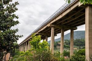 puente de la autopista de san carlo foto