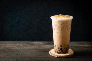 Taiwan milk tea with bubble photo