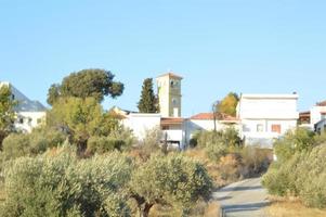 Arquitectura tradicional de la aldea de Theologos en la isla de Rodas en Grecia foto