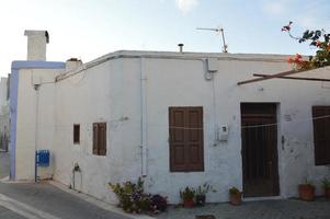 Arquitectura tradicional de la aldea de Theologos en la isla de Rodas en Grecia foto
