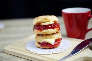 Scone dessert close-up photo