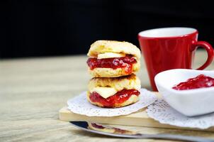 Scone baked dessert photo