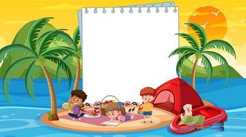 Plantilla de banner vacío con niños de vacaciones en la escena del atardecer en la playa vector