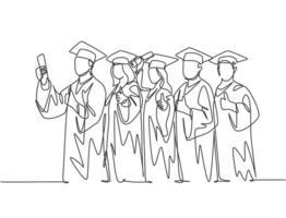 un grupo de dibujo de líneas de jóvenes estudiantes universitarios graduados felices vistiendo una bata y sosteniendo un papel de certificado de diploma. Ilustración de vector de diseño de dibujo de línea continua de concepto de educación