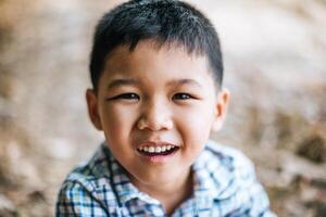 primer plano, cara feliz, niño foto