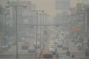 chiang mai, tailandia- contaminación del aire en chiang mai, tailandia foto