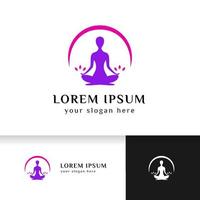 stock de diseño de logotipo de yoga. Ilustración de vector de meditación en color púrpura