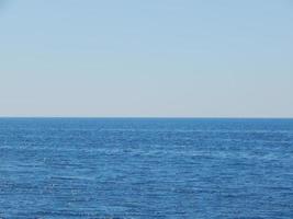 la textura del agua del mar egeo foto