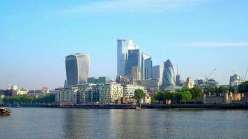 Themse mit London City in England