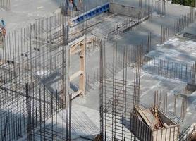 construcción de un edificio residencial en un edificio foto