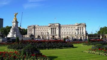 London City mit Buckingham Palace in England video