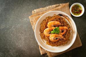 Casseroled or Baked Shrimp with Glass Noodles