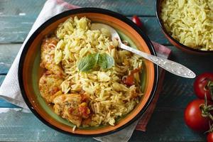 delicioso arroz con pollo receta india foto