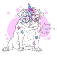 Ilustración dibujada a mano del perro pug con un vector de cuerno de unicornio.