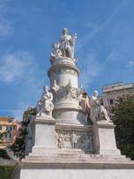 Columbus monument in Genoa photo
