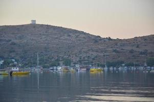 gumbet, turquía, 2020 - panorama de playa y playa en bodrum foto