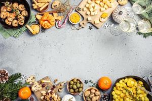 mesa de cena de navidad foto