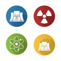 Conjunto de iconos de larga sombra de diseño plano de energía atómica. Planta de energía nuclear con símbolos de humo, radiación y átomo. ilustración de silueta de vector