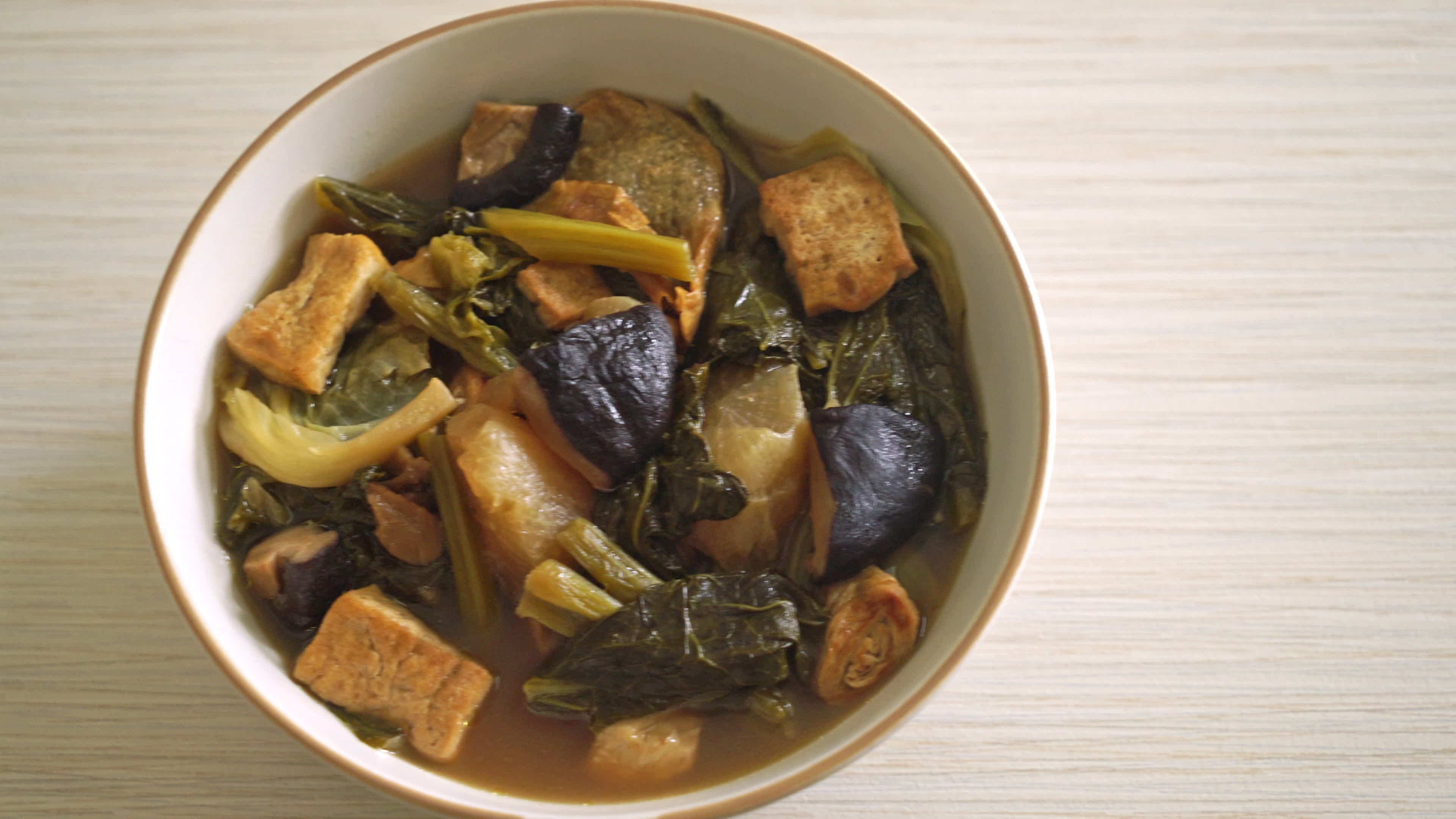 Chinese vegetable stew with tofu 3769658 Stock Video at Vecteezy