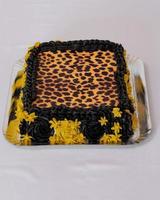 cake with leopard print