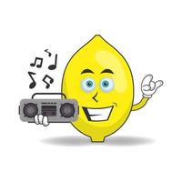 personaje de mascota de limón sosteniendo una radio. ilustración vectorial vector