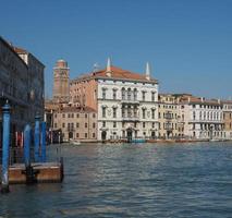 canal grande en venecia foto