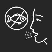 icono de tiza de alergia al pescado. Sensibilidad a los peces con aletas. hipersensibilidad del sistema inmunológico. enfermedad alérgica. reacción a los alérgenos. intolerancia a la comida. problema medico. ilustración de pizarra de vector aislado