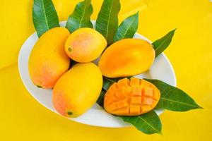 foto de fruta de mango fresco