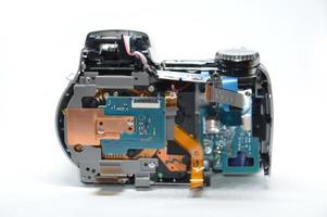 reparación y desmontaje de una cámara digital foto