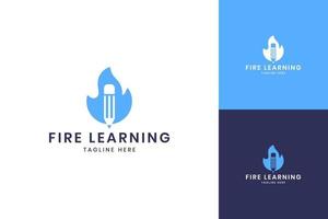 fuego aprendizaje diseño de logotipo de espacio negativo vector