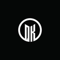 logotipo de monograma qk aislado con un círculo giratorio vector