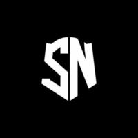 Cinta del logotipo de la letra del monograma de sn con el estilo del escudo aislado en fondo negro vector