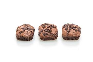 brownies de chocolate amargo cubiertos con chispas de chocolate foto