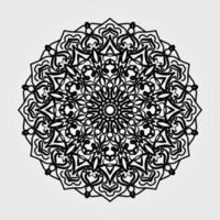 adorno indio tarjeta en blanco y negro con mandala vector