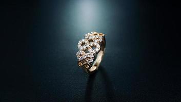 Couple ring with circle accents with sparkling pearls photo