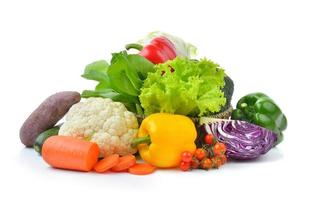 verduras sobre fondo blanco foto