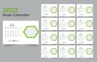 Diseño de plantilla de calendario de escritorio 2022 vector