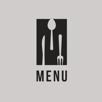 concepto de logotipo de restaurante, silueta negra abstracta, letra m con cuchara, tenedor y cuchillo en el espacio negativo de la letra. logotipo de vector creativo