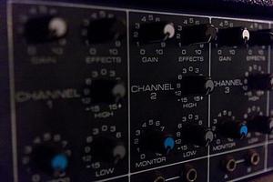 Channel knob mixer photo