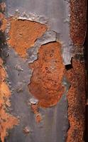 Rusted silver pole