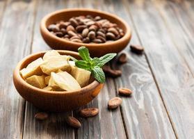 manteca de cacao natural y frijoles foto