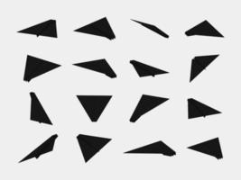 Colección de aviones de papel negro con diferentes vistas y ángulos. vector