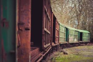 viejo tren oxidado