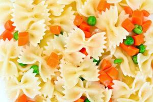 Pasta Spaghetti with Diced Carrots and Green Peas photo