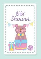 baby shower, lindo oso con pastel de regalo y dibujos animados de dulces, anuncia la tarjeta de bienvenida del recién nacido vector