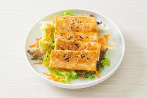 teriyaki tofu salad with sesame photo