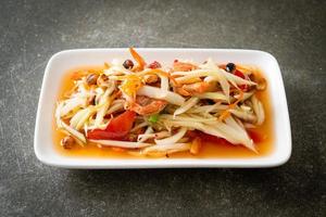 Som Tum - Spicy papaya salad photo